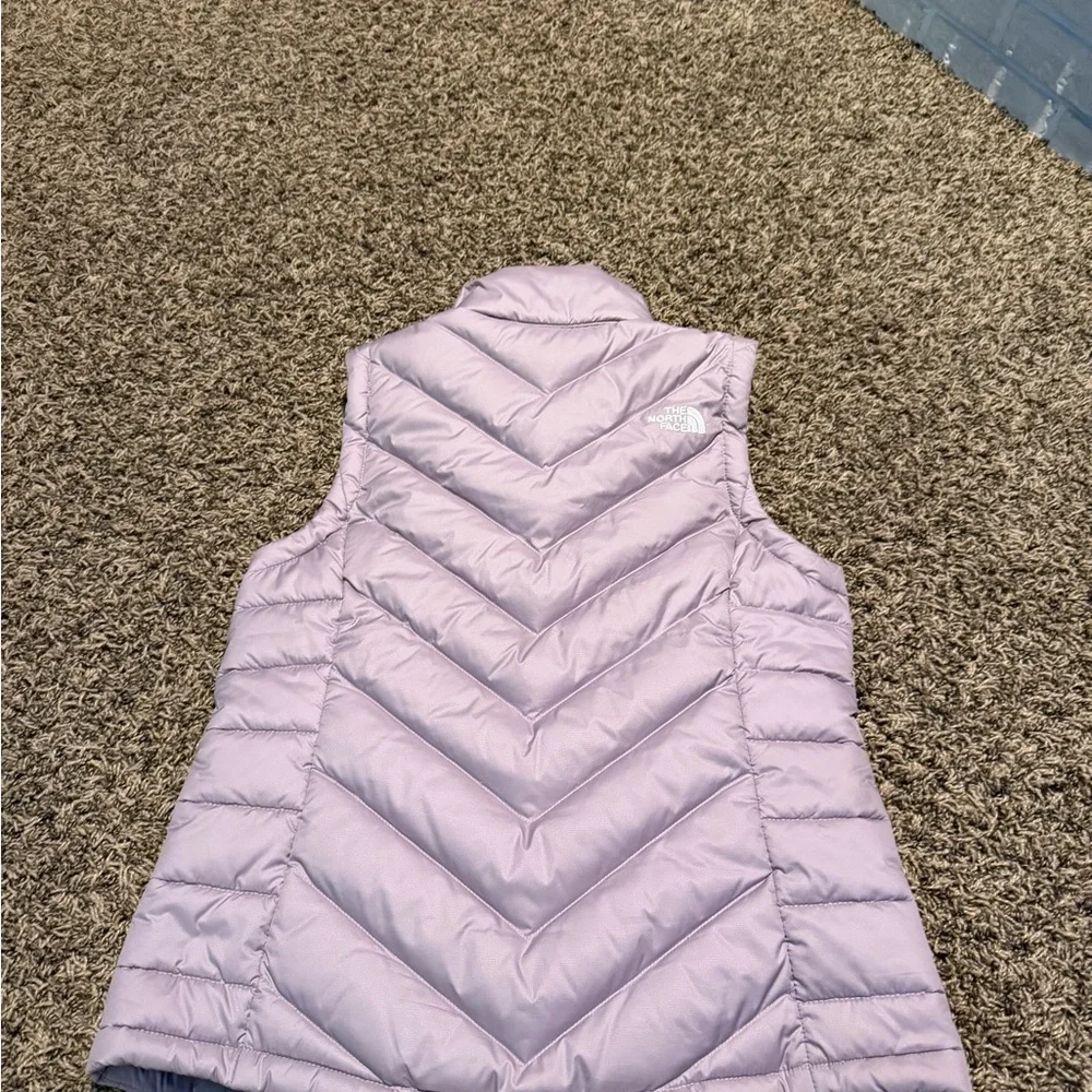 The North Face Women's Light Purple Vest - Picture 5 of 5